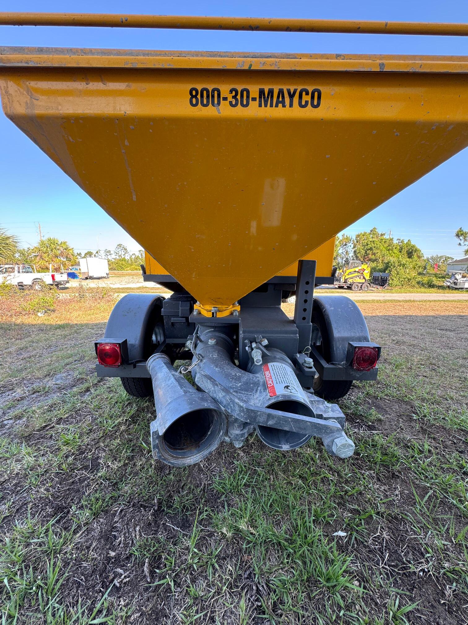 Mayco Concrete Pump (3)